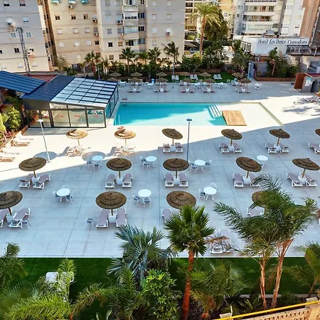 沙丘套房酒店 公寓 *