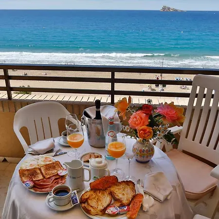 沙丘套房酒店 *